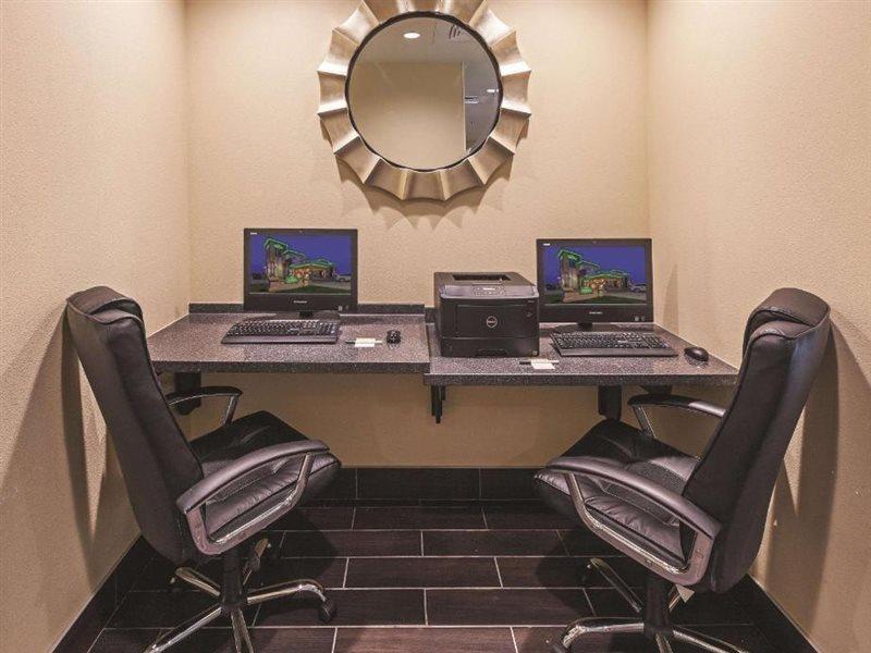 La Quinta By Wyndham Wichita Falls - Msu Area Экстерьер фото